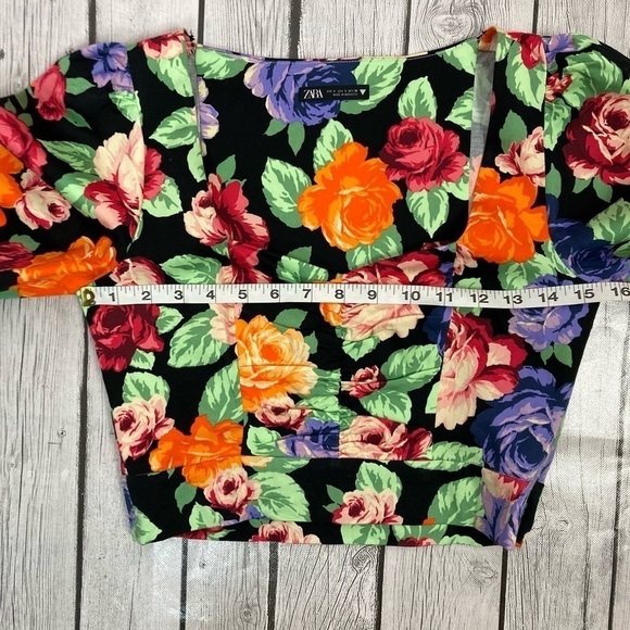 ZARA Multicolor Cropped Floral Print Top - Picture 8 of 12
